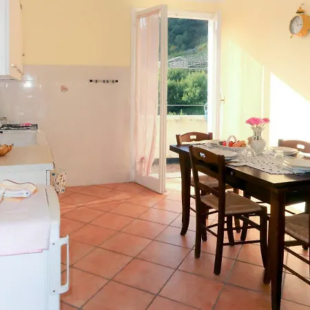 Poggi Dell'elmo 102s Apartment *